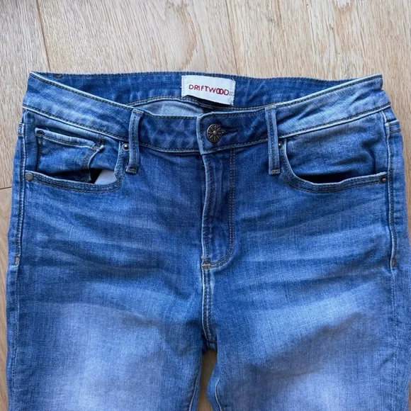 DRIFTWOOD CANDACE Embroidered Hem Straight Ankle High Rise Jeans - 27 - Picture 8 of 13